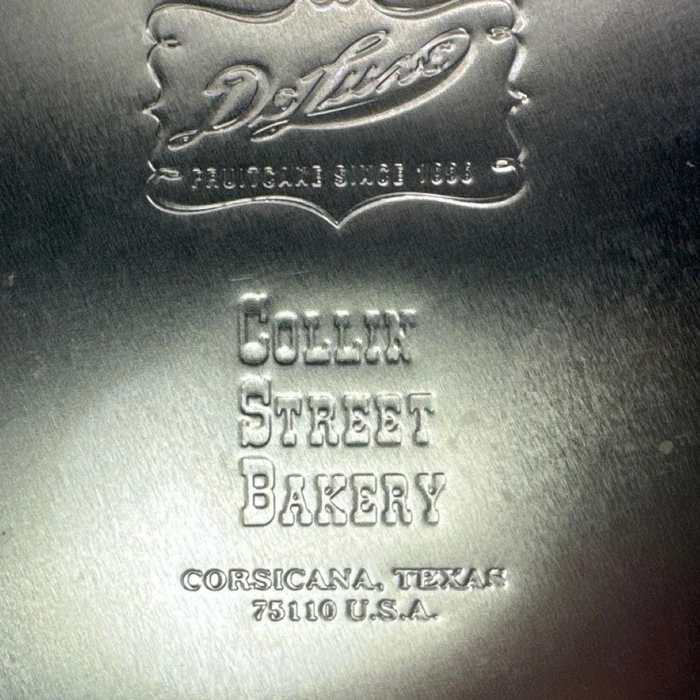 Collin Street Bakery Texas Christmas Fruitcake Tin Vintage Holiday Decor Red